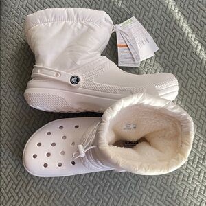 CROCS White Insulated Boots